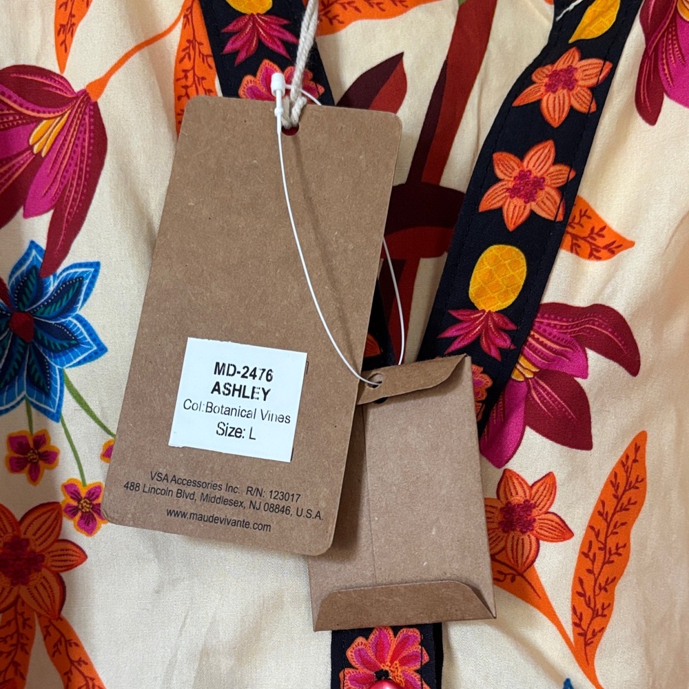 NWT Maude Vivante Botanical Vines Ashley Top - Picture 6 of 9